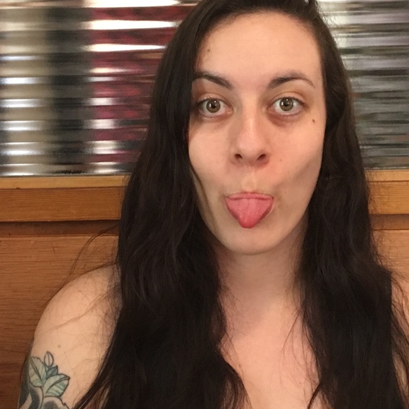 Julia Rose’s Lovely Clothes - Picture 1 of 1